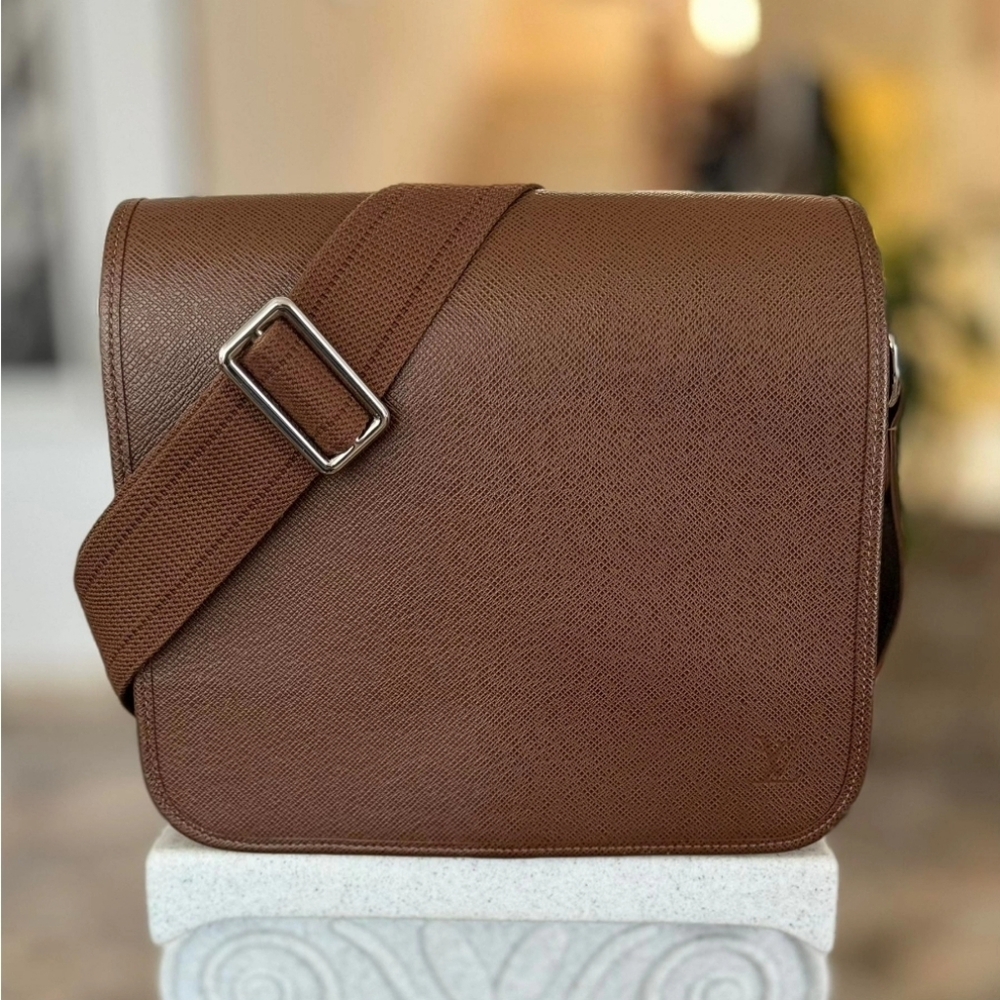 Lv Brown Leather Crossbody Bag